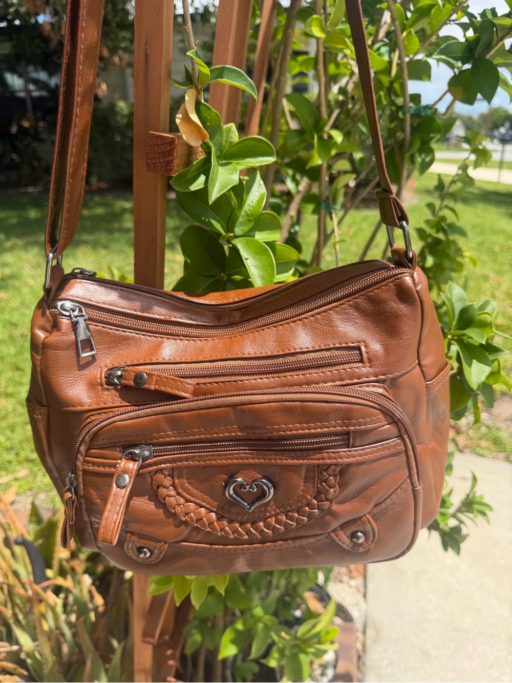 AFILE Crossbody Leather Shoulder Bag In Brown - Picture 12 of 16